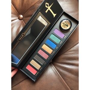 Kat Von D Serpentina Eye Shadow Pallete